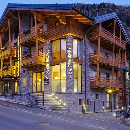 קורמאיור Hotel Aigle מראה חיצוני תמונה