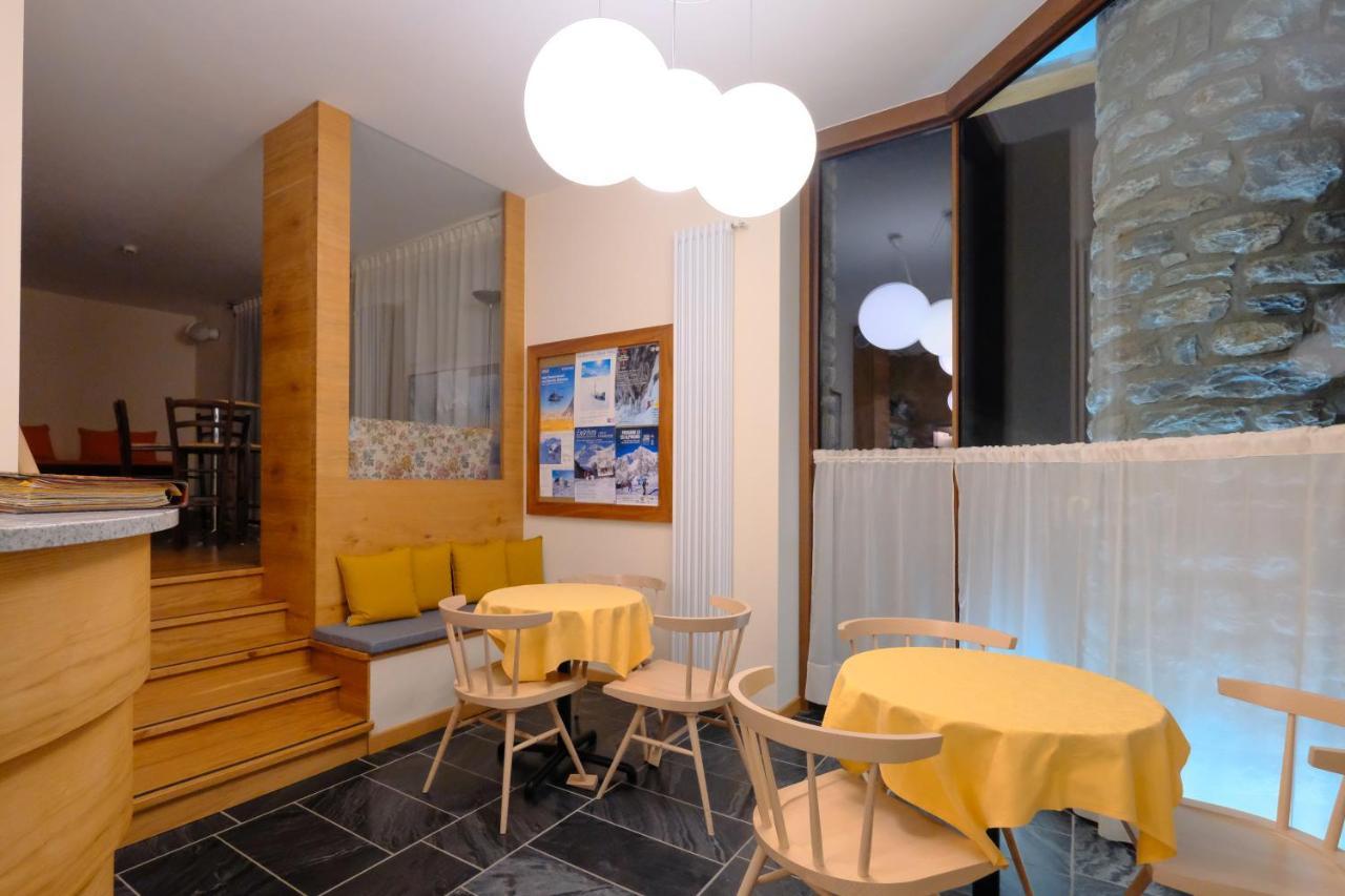 קורמאיור Hotel Aigle מראה חיצוני תמונה