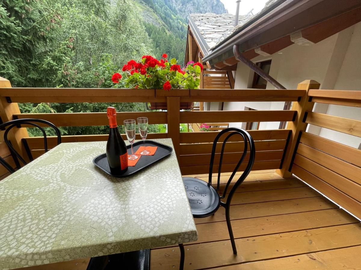 קורמאיור Hotel Aigle מראה חיצוני תמונה